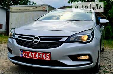 Універсал Opel Astra 2018 в Бердичеві