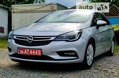 Універсал Opel Astra 2018 в Бердичеві