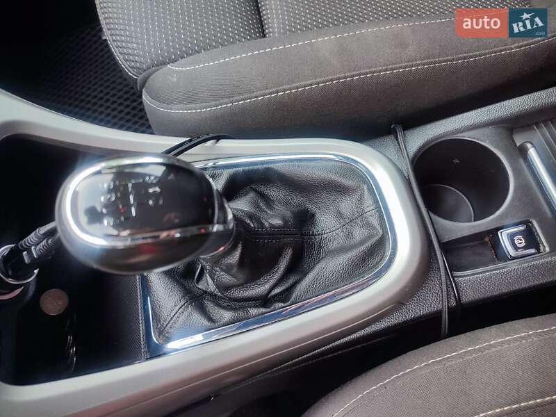 Універсал Opel Astra 2011 в Хмельницькому