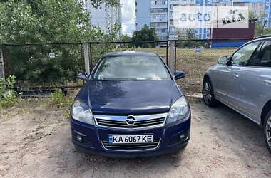 Хетчбек Opel Astra 2013 в Києві