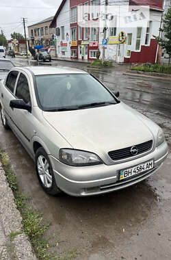 Седан Opel Astra 2005 в Вознесенську