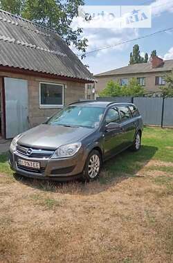 Opel Astra 2011