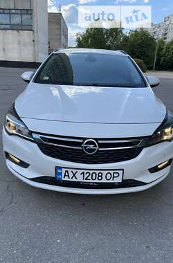 Универсал Opel Astra 2017 в Харькове