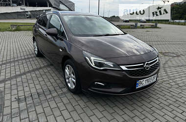 Opel Astra 2016