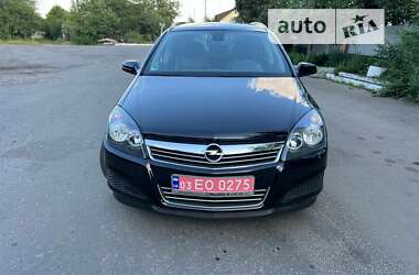 Универсал Opel Astra 2008 в Луцке