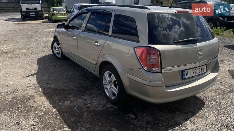 Opel Astra 2008
