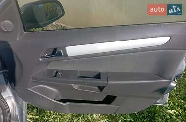 Универсал Opel Astra 2006 в 
