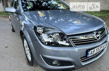 Універсал Opel Astra 2008 в Вінниці