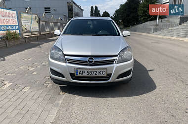 Універсал Opel Astra 2011 в Запоріжжі