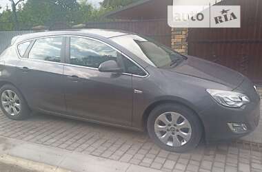 Хетчбек Opel Astra 2012 в Кам'янець-Подільському