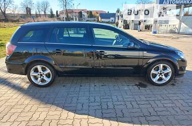 Универсал Opel Astra 2007 в Радехове