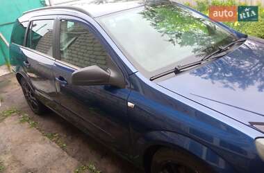 Универсал Opel Astra 2005 в 
