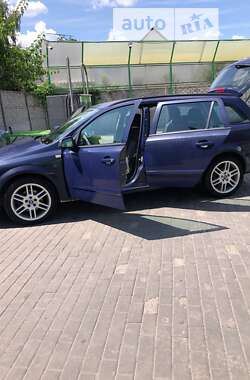 Универсал Opel Astra 2007 в Днепре