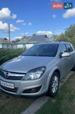 Opel Astra 2010