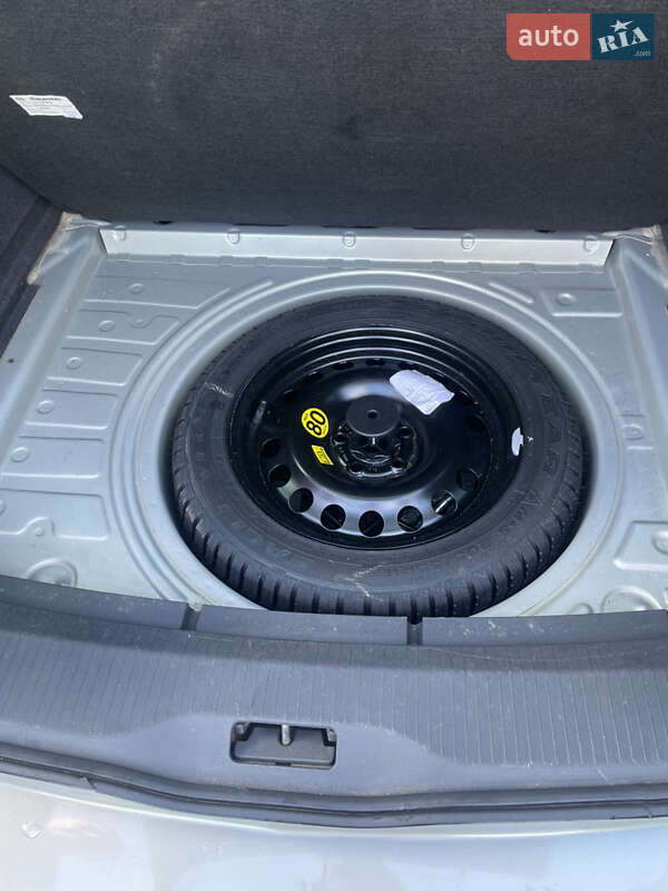 Універсал Opel Astra 2010 в Умані