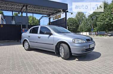 Седан Opel Astra 2008 в Хмельницькому