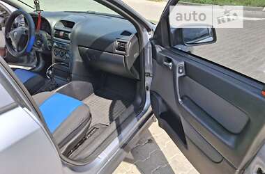 Седан Opel Astra 2008 в Хмельницькому