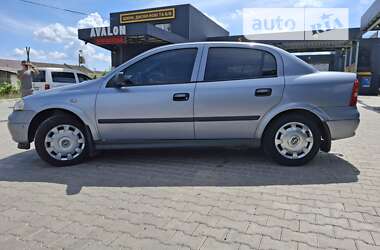 Седан Opel Astra 2008 в Хмельницькому