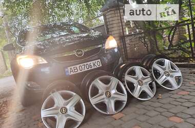 Хэтчбек Opel Astra 2010 в Виннице