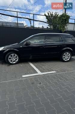 Универсал Opel Astra 2009 в 