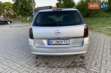 Универсал Opel Astra 2006 в Стрые