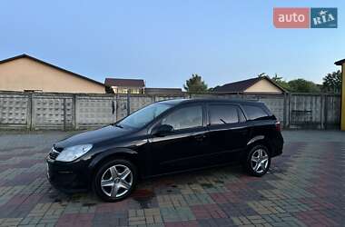Универсал Opel Astra 2008 в 