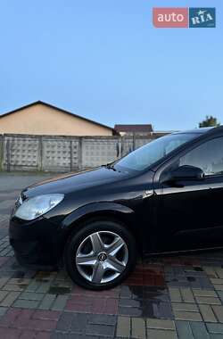 Универсал Opel Astra 2008 в 