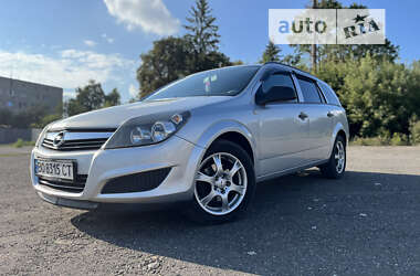 Opel Astra 2010