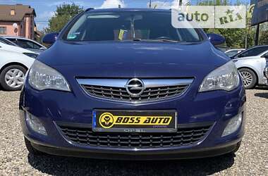 Универсал Opel Astra 2011 в Коломые