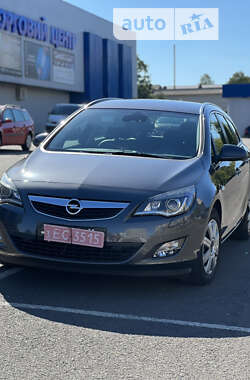 Универсал Opel Astra 2011 в Ковеле