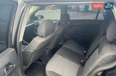 Универсал Opel Astra 2005 в 