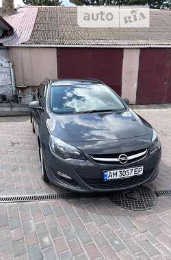 Универсал Opel Astra 2015 в Бердичеве