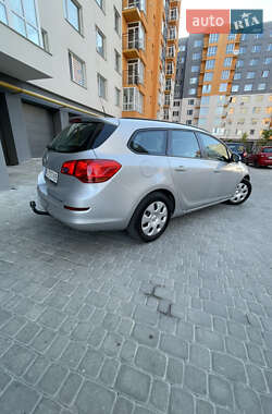 Універсал Opel Astra 2011 в Вінниці