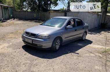 Седан Opel Astra 2003 в Миколаєві