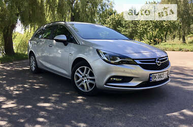 Opel Astra 2016