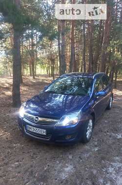 Универсал Opel Astra 2008 в Сумах