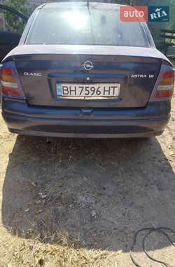 Седан Opel Astra 2004 в Херсоне