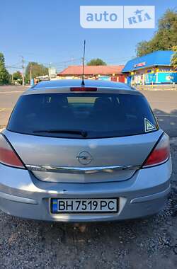 Хэтчбек Opel Astra 2010 в Болграде