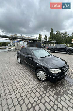 Opel Astra 2008