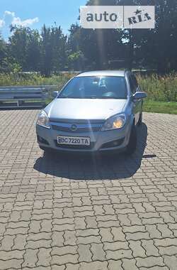 Универсал Opel Astra 2008 в Стрые