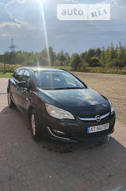 Универсал Opel Astra 2012 в Рожнятове