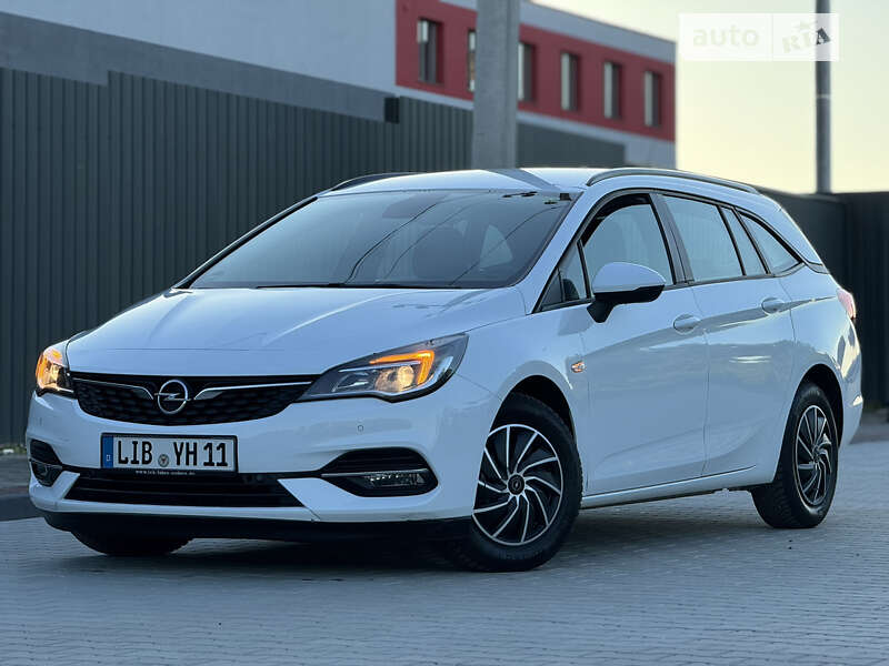 Универсал Opel Astra 2020 в Самборе
