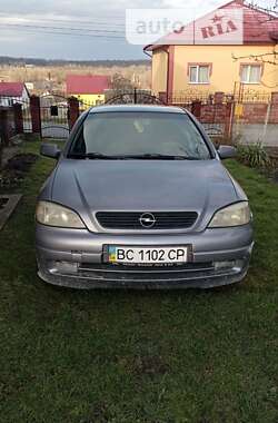 Седан Opel Astra 2008 в Львові