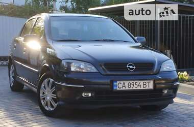 Седан Opel Astra 2007 в Умани