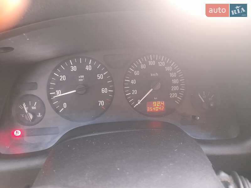 Седан Opel Astra 2005 в Лозовой фото 5 Седан Opel Astra 2005 в Лозовой