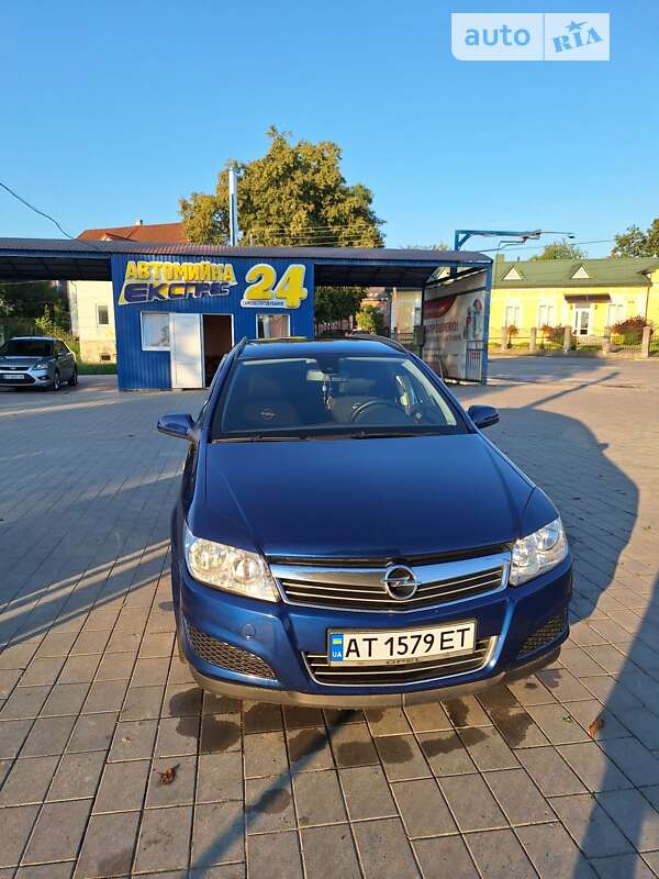 Універсал Opel Astra 2007 в Івано-Франківську