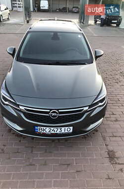 Універсал Opel Astra 2018 в Сарнах