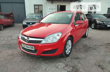 Хэтчбек Opel Astra 2008 в Чернигове