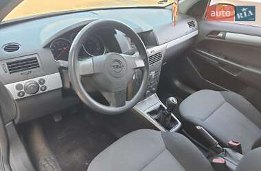 Универсал Opel Astra 2006 в Виннице