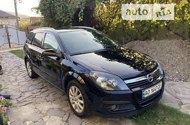 Универсал Opel Astra 2006 в Виноградове